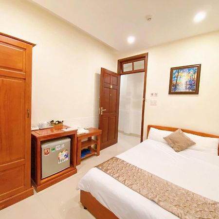 Hotel Pham Duy Далат Экстерьер фото
